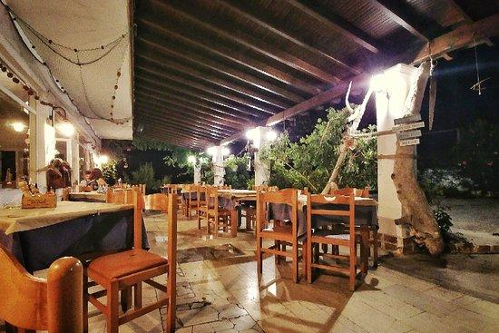 Vavilas Fish Taverna