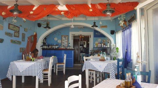 Afros Taverna