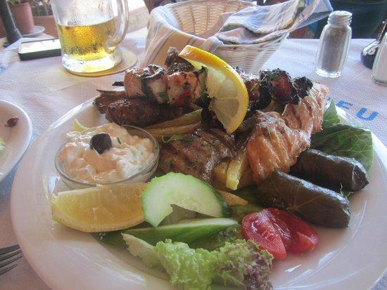 Nicos Taverna