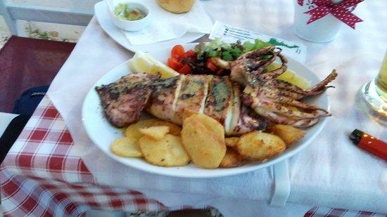 Taverna Mythos