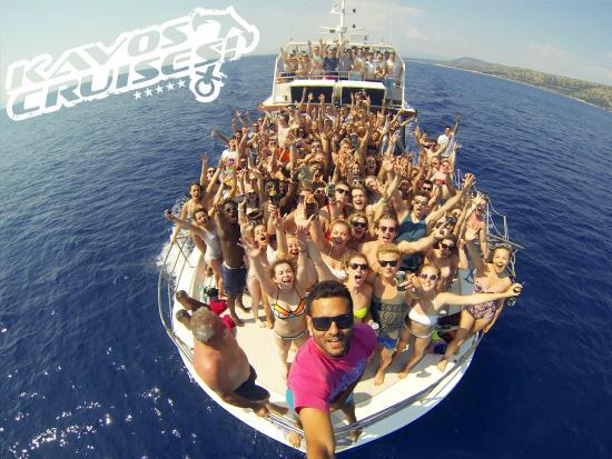 Kavos Cruises