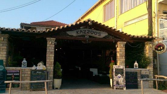Kazzoos Cocktail Bar