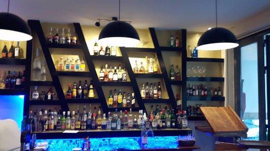 Visions Bar