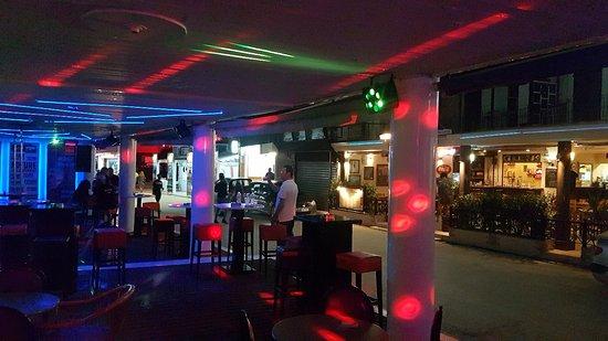 Buzz Bar