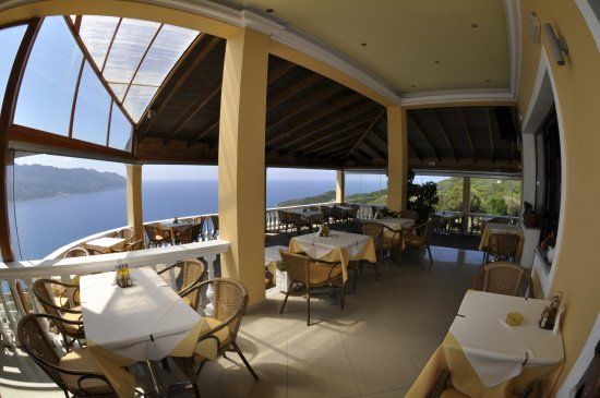 Porto Timoni Restaurant Cafe